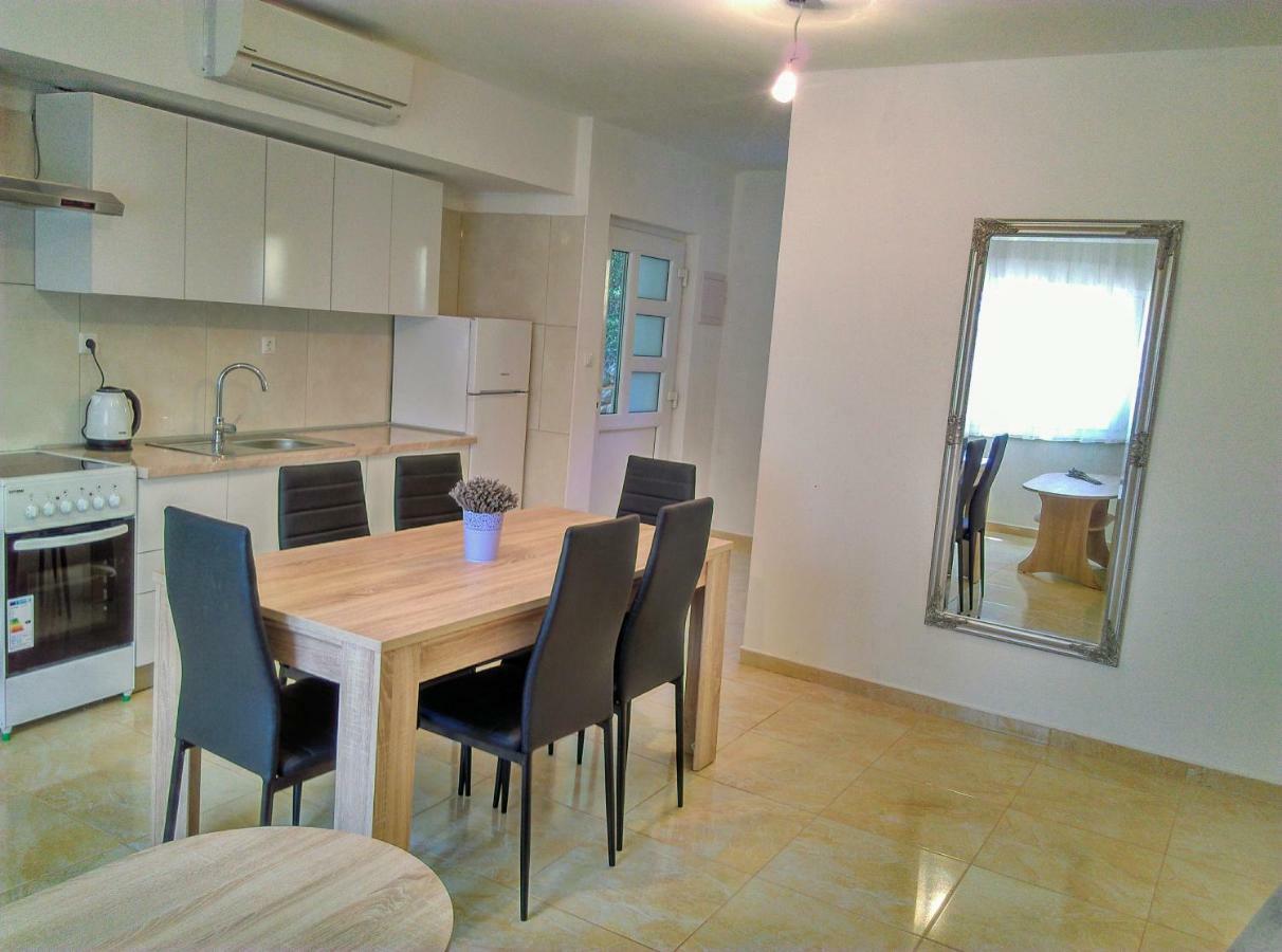 Agava Apartments Mokalo أوروبيتش المظهر الخارجي الصورة