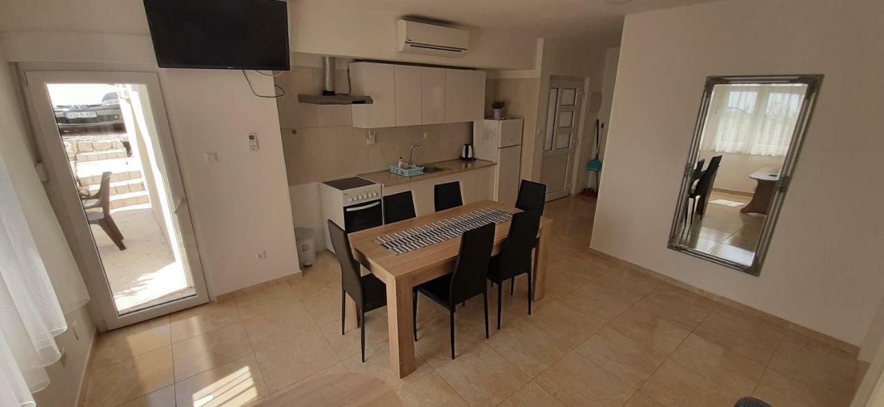 Agava Apartments Mokalo أوروبيتش المظهر الخارجي الصورة